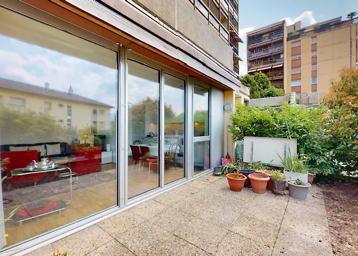 Bright Flat Overlooking Lake Geneva
